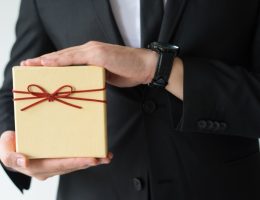 خرید هدیه طلا برای مرد