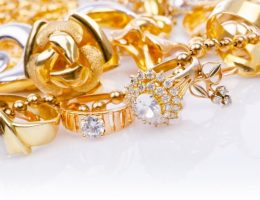 فرق طلا با جواهر چیست؟